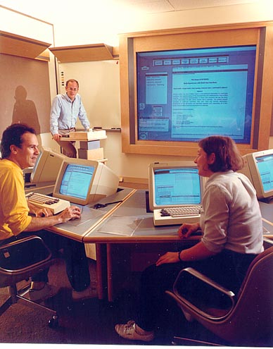 Διαδραστικός πίνακας τοίχου